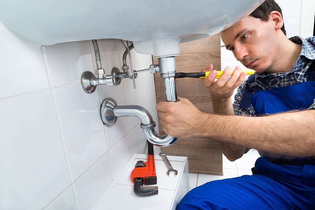 How-to-Hire-a-Plumber 1